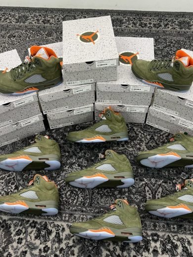 https://uptownliquidation.com/product/jordan-shoes-pallet/