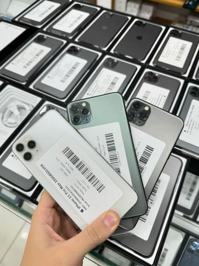 https://uptownliquidation.com/product/iphone-pallets/