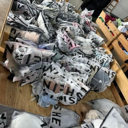 https://uptownliquidation.com/product/shein-clothes-pallet/