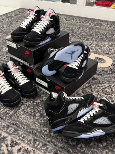 Buy Wholesale Jordan Shoes Pallets 2026 | Largo Pallets