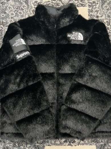 https://uptownliquidation.com/product/winter-jacket-wholesale-pallet/
