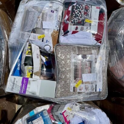 https://uptownliquidation.com/product/bedding-items-wholesale-pallet/
