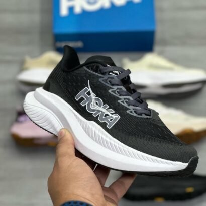 Hoka Shoes Wholesale Pallet (70 Pairs) | Largo Pallets