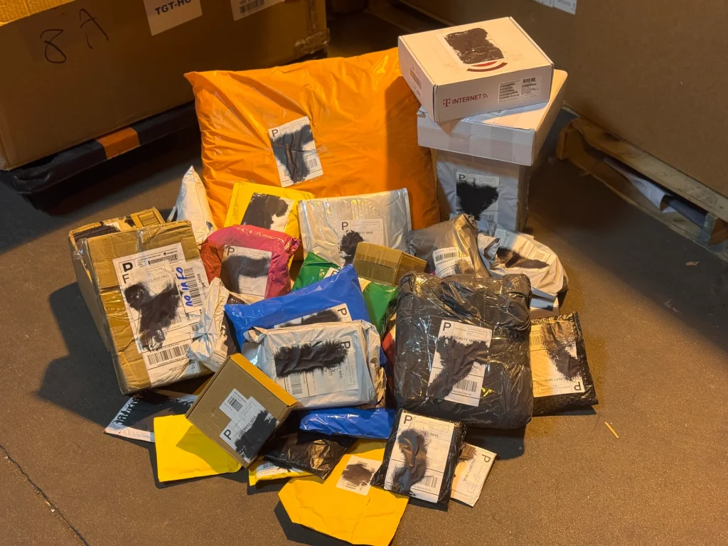Unclaimed Mail Pallets