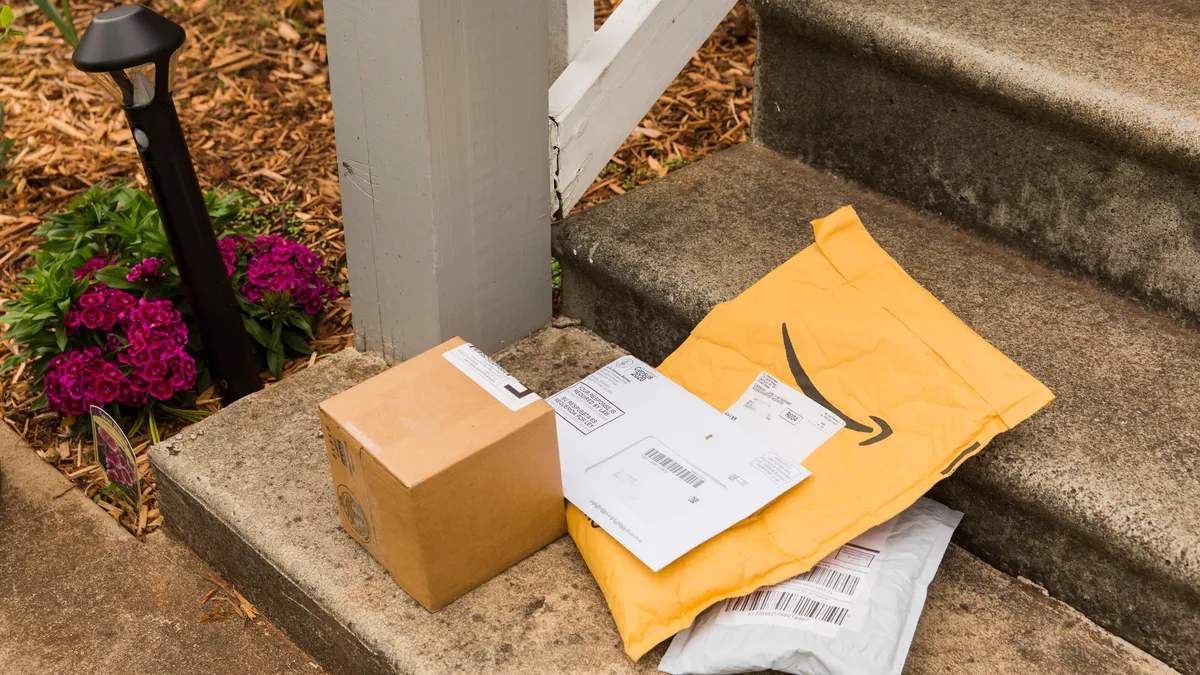 Unclaimed Mail Pallets