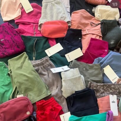 Buy Lululemon liquidation pallets with 200 brand new mixed pieces. Premium activewear, overstock and shelf pulls. Available in USA & worldwide. $505 per pallet.
