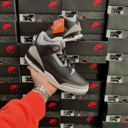 Buy Jordan liquidation pallets with 50 brand new Air Jordan sneakers. Mixed models, new in box. Available USA & worldwide. Wholesale pricing $650.