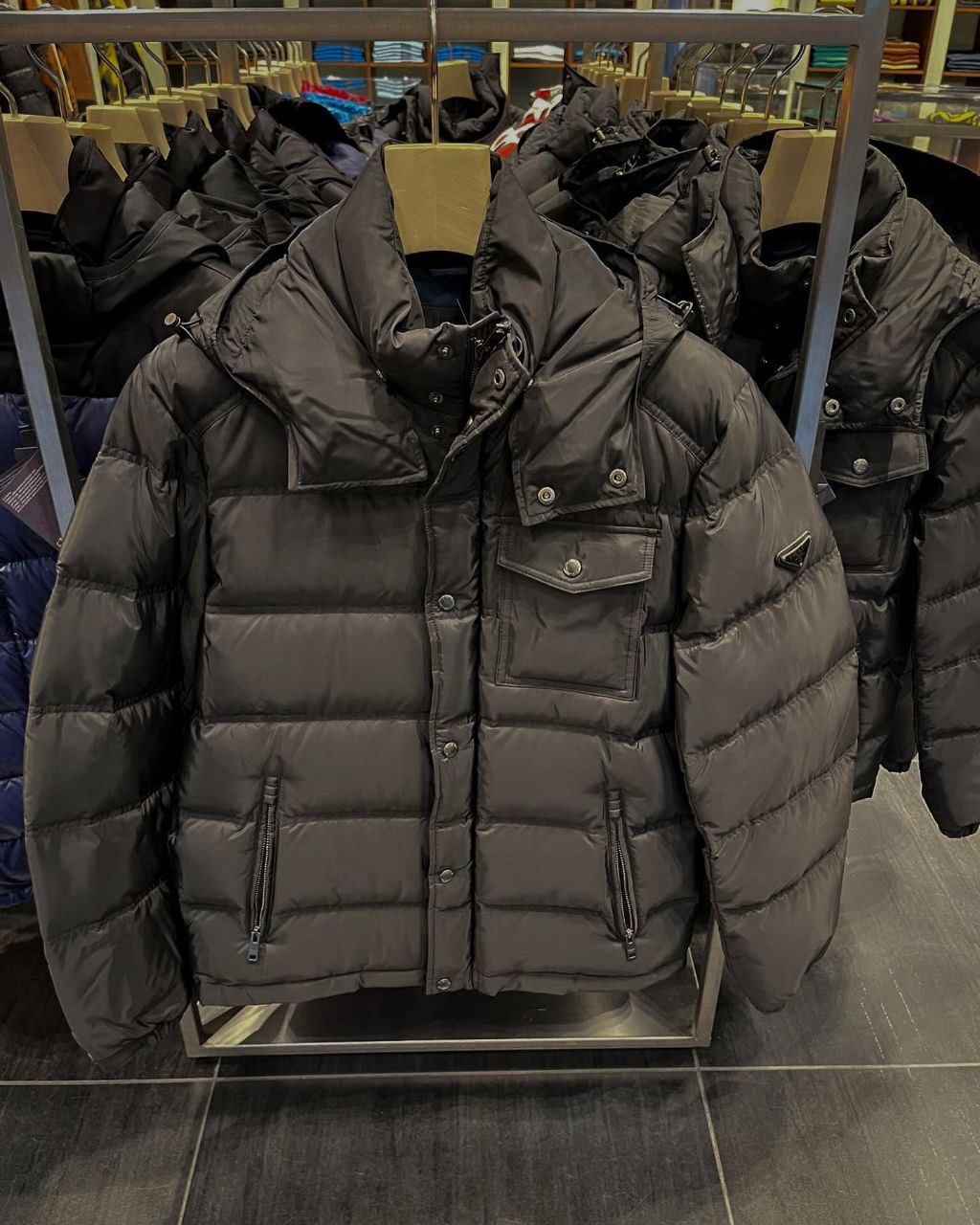 Winter Jacket Wholesale Pallet – Brand-New Jackets from Top Brands
