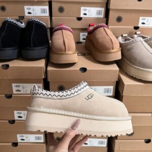 Ugg Shoes Pallet – Wholesale UGG Footwear for Resellers and Retailers