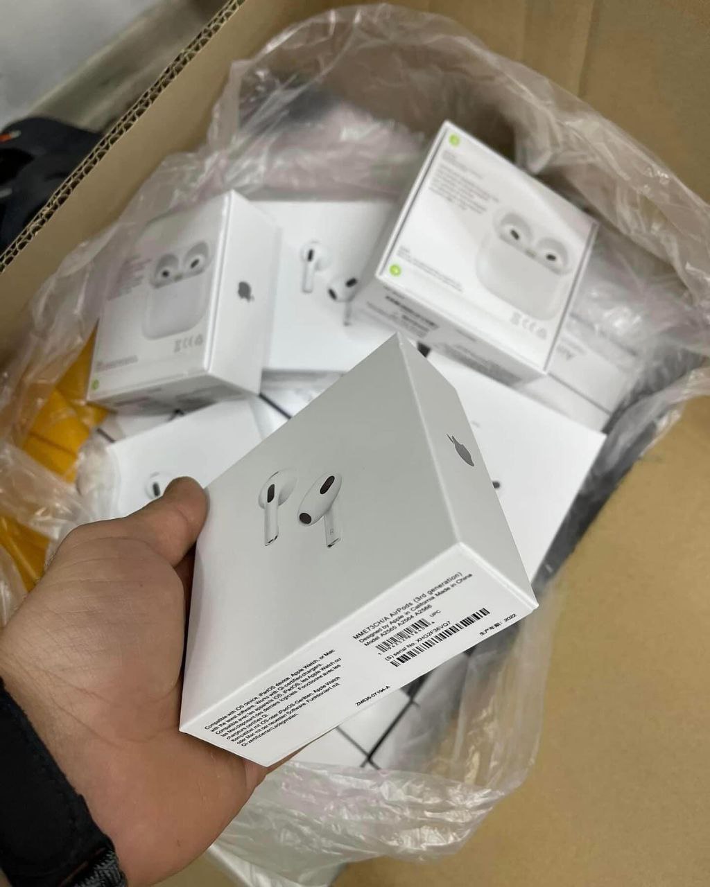 AirPods Liquidation Pallets | Wholesale Apple AirPods for Resale